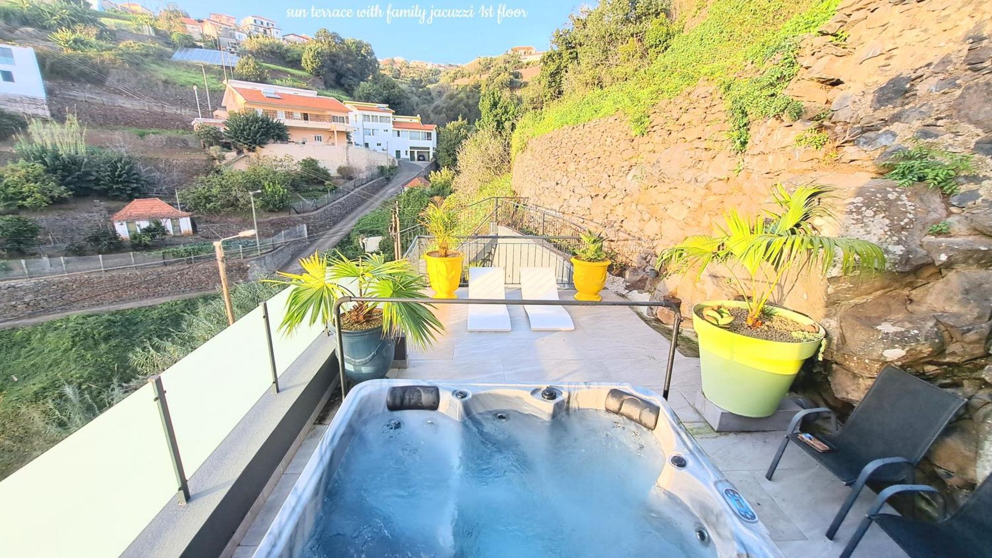 Espirito Do Mar - Premium Villa With Jacuzzi Estreito Da Calheta Eksteriør bilde
